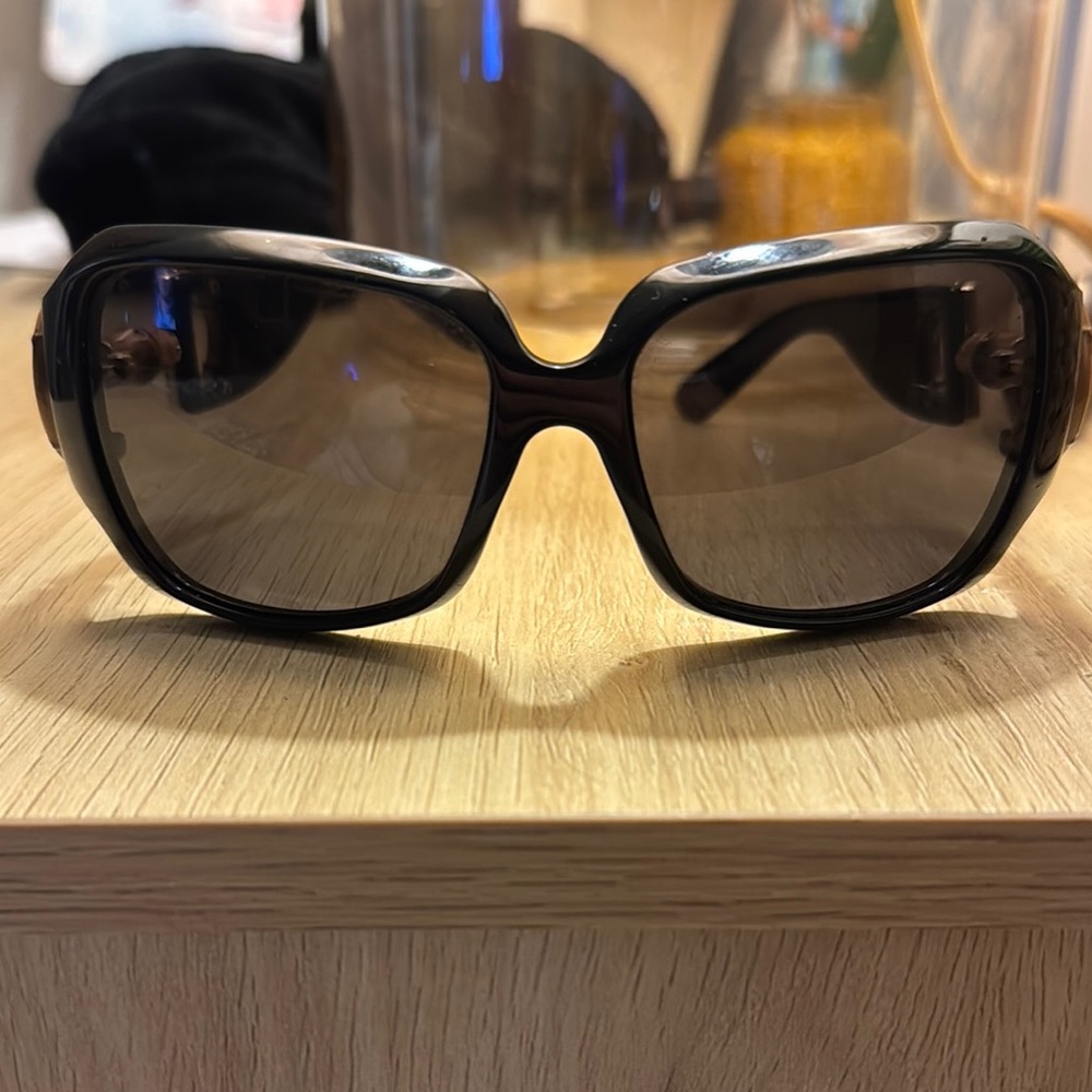 Stylish Black Sunglasses
